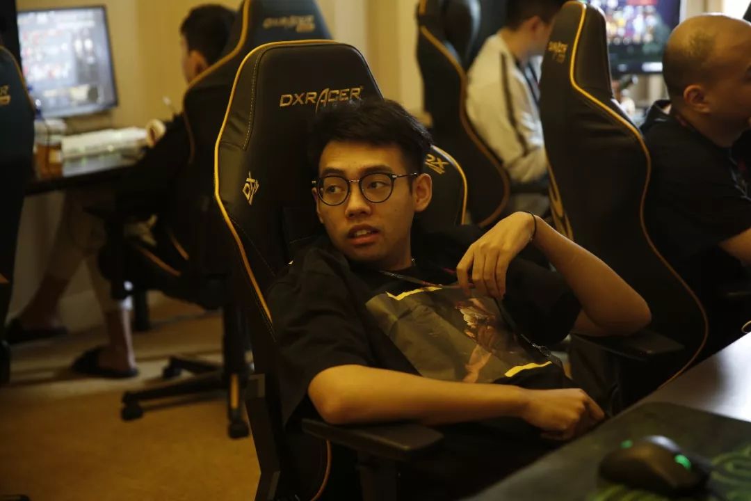 V5发布归队说明：Rookie刚刚抵达国内